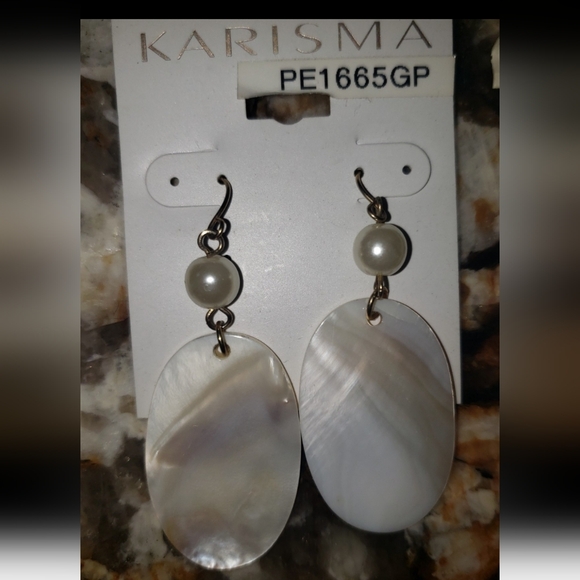 Earring Bundle - Picture 2 of 6